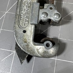General No. 120 Screw Feed Pipe Cutter Tool MPN 120 Pipe Cutter USA