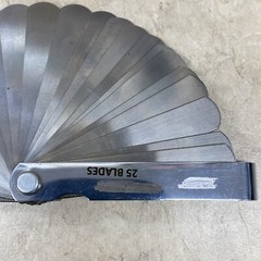 Proto #000AA 1/2&Prime; x 3&Prime; 25 Blade Master Feeler Gauge Set with Steel Holder