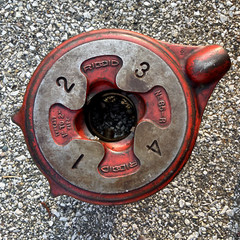 Ridgid Pipe Threader No. 65-RA Threads 1&Prime; TO 2&Prime; Pipe