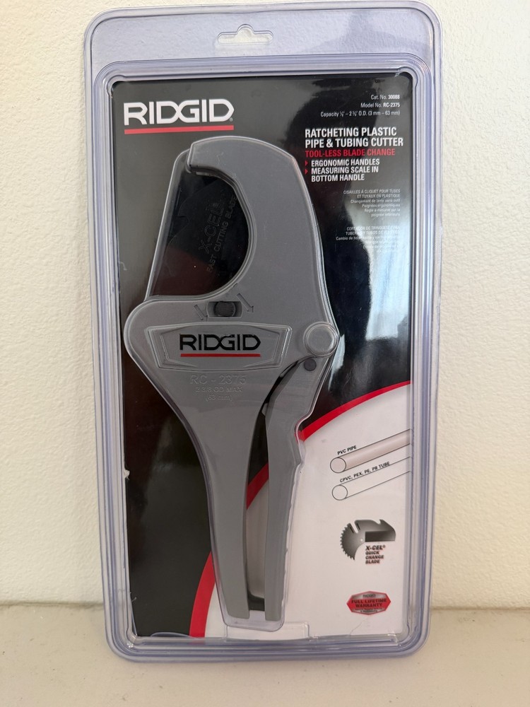 RIDGID RC-2375 Ratcheting Plastic Pipe & Tubing Cutter 30088 1/8-2-3/8