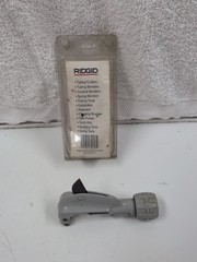 Used RIDGID 1/8&Prime; to 1-1/8&Prime; Model 150 Constant Swing Tubing Cutter HEAVY DUTY