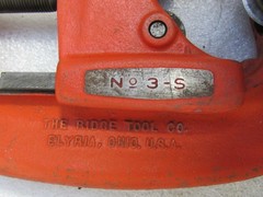 Ridgid 3-S Heavy Duty Pipe Cutter 1&Prime; To 3&Prime; &ndash; used