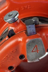Reconditioned RIDGID&reg; 141 Pipe Threader 2-1/2-4&Prime; 36620 for 300 535 700 1822 1224