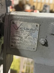 VICTAULIC MODEL 226M ROLL GROOVER 4 2&Prime; &ndash; 6&Prime; METAL PIPE RIDGID 4 300 ROLL GROOVER