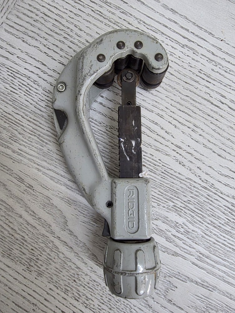 Ridgid No. 205 Quick Release Pipe Tube Cutter 1/4&Prime;-2 3/8&Prime; Vntg *Fast Shipping*
