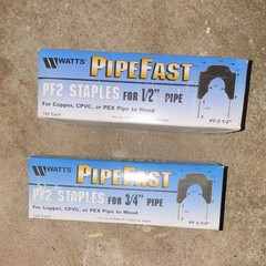 Watts PipeFast PF-1 Pipe Stapler Tool w/ PF2 Staples 1/2 in & 3/4 in