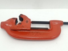 RIDGID MODEL 4-S HEAVY DUTY PIPE CUTTER 2&Prime; &ndash; 4&Prime; MANUAL PLUMBING TOOL USA 32840