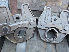Nibco KSP4 Pair 1 1/2&Prime; 2&Prime; STD Press Jaw &ndash; Used &ndash; Includes Hard Case
