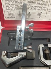 Blue Point Tools TF-528-D Double Flaring Tool Kit for Thin Wall Tubing