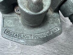 Victaulic VE-26C Roll Grooving Tool 2-6&Prime; Copper Pipe Tubing, Crank,Feeler Gauges