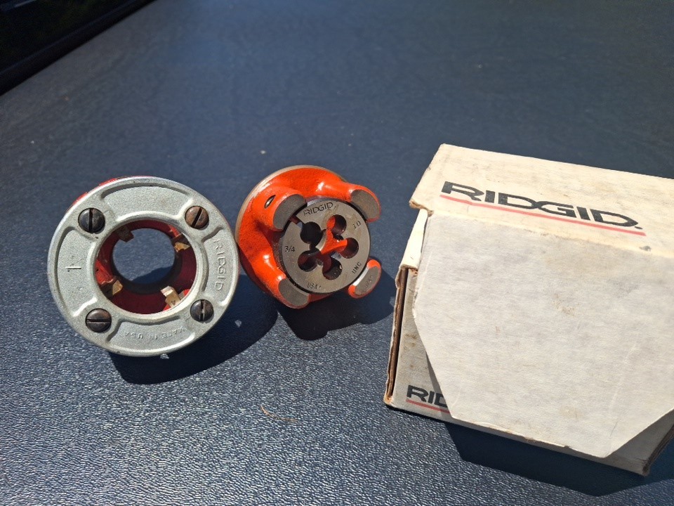 2 RIDGID 00-RB 3/4&Prime; &ndash; 16 NF Bolt Threader Die Head Complete
