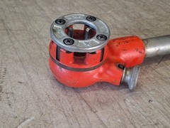 Ridgid 00-R Manual Pipe Threader Ratchet Threading W/ 3/4&Prime; Die Head