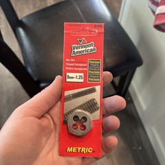 Vermont American 21235 Metric Hex Die 8MM &ndash; 1.25MM