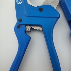 kobalt PVC cutters 2-3/8&Prime; and 1-5/8&Prime; pre owned