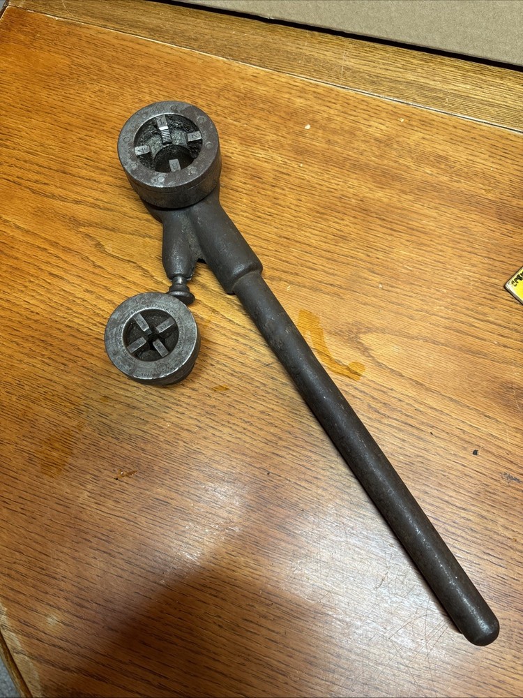 Toledo Dies 1/8&rdquo;, 3/4&rdquo;and Pipe Threading Wrench Not Sure Of Brand