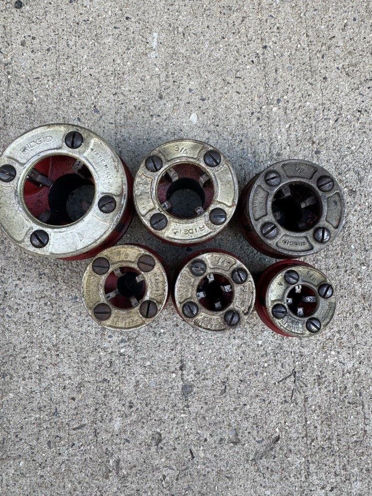 RIDGID 00-R Pipe Threader Die Set 1&Prime;, 3/4&Prime;, 1/2&Prime;, 3/8&Prime; & 1/4&Prime; &ndash; 5 PIECE SET