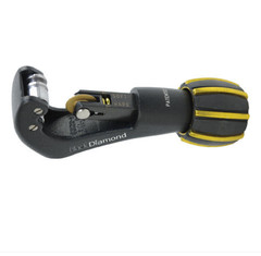 Black Diamond 11218 Titanium Smart Spring Pipe /Tube Cutter 4&ndash;32mm (1/8&Prime;&ndash;1-1/4&Prime;)