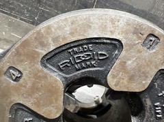 Used Surplus RIDGID 65-R ADJUSTABLE THREADER DIE HEAD 1-2&Prime;. Item ID 4
