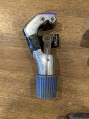 Lot Of (7) Various Pipe Cutters Ridgid, Alue, Imperial, Husky & unbranded