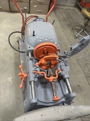 Ridgid 535 Electric Pipe Threading Machine W 2 Extra Die Heads Works Great Notes