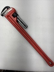 Proto 36&Prime; Heavy-Duty Cast Iron Pipe Wrench 5&Prime; Jaw Capacity 836HD