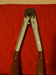 ZURN QC ~ Quick Clamp ~ PEX Pinch Crimping Tool ~ QCRTQC