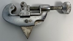 Fuller Tubing Pipe Cutter Screw Type 1/8&Prime; &ndash; 1&Prime; Japan