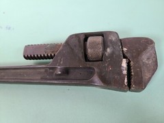 Antique Ampco W-212 Pipe Wrench 14in 2-13/16in