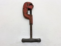 **GENUINE** RIDGID 32820 Heavy Duty Screw Feed Pipe Cutter 1/8in to 2in **USED**