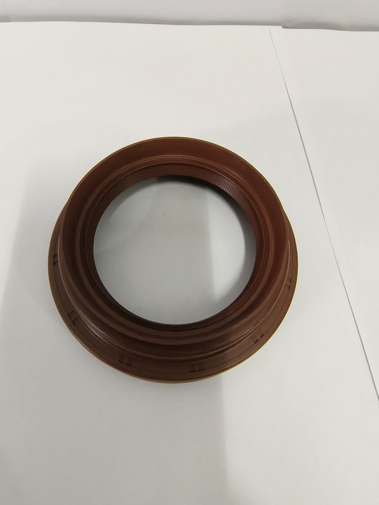 1pc 4.5-5 ton front axle oil seal 2402D5-060,62 * 93 * 23 (8-10T)