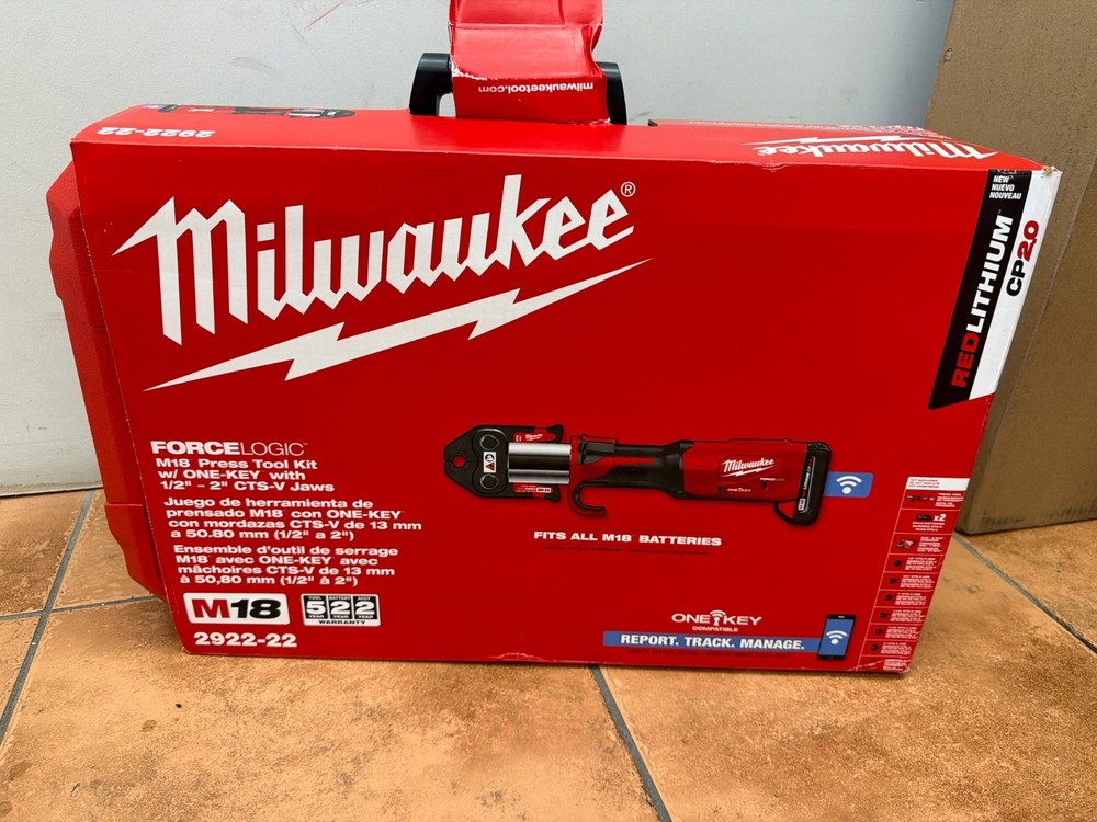Milwaukee 2922-22 M18 Force Logic Press Tool