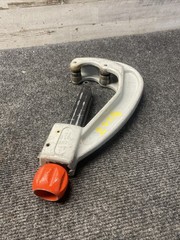 Used Rigid No. 154 Pipe Cutter 1-7/8 To 4-1/2 OD 48 To 116mm