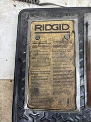 Ridgid Alloy Steel Universal Pipe Die Right Hand 1/2-3/4&Prime; NPT & 1&rdquo;-2&rdquo; NPT