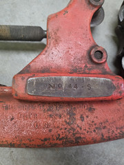 RIDGID TOOL Model No. 44-S Four Wheel Pipe Cuctter 2-1/2&Prime; &ndash; 4&Prime; Heavy Duty