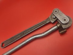 MADE IN USA -Vintage Imperial Brass Mfg. Co. Hand Tube Bender 1/4&Prime; OD 9/16&Prime; R&rdquo;