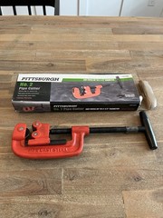 Pittsburgh No. 2 Pipe Cutter Cuts Up To 2-1/2&Prime; Diameter Item # 62243