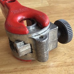 R.C. Mould Tools Small Ratcheting Tubing Pipe Cutter 1/8&Prime; to 3/8&Prime; RC.375 Canada