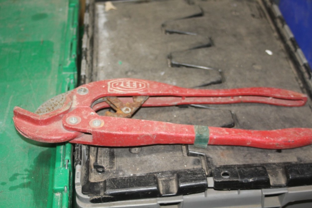 Reed RS-2 Ratchet Shear
