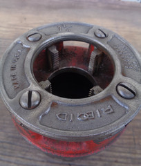 RIDGID 12-R Manual Ratchet Pipe Threader Die 1-1/4&Prime;