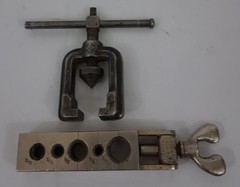 Vintage IMPERIAL BRASS CHICAGO 5/16&Prime; &ndash; 5/8&Prime; Hi-Duty Flaring Tool 300-F