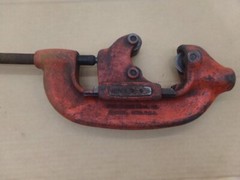 Ridgid 3-S (3S) 1&Prime; &ndash; 3&Prime; Heavy-Duty Large Pipe Cutter Ridge Tool Co.