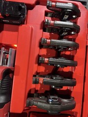 Milwaukee 2922-22 M18 Force Logic Press Tool/5.0 BATTERIES