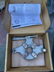 Ridgid 500B Bolt Die Head, 1-1/8 to 2 Inch Capacity w 1-1/2 x 6 Dies