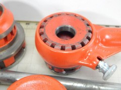 Ridgid Ratchet 12-R Pipe Threader Die Head lot 3/4&Prime;, 1 & 2&Prime;, 2&prime; Bar