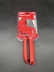 Milwaukee 48-22-4215 2-3/8 in. Ratcheting Pipe Cutter, New