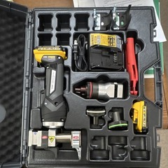 REHAU EVERLOC+ Power Tool Installation Kit 105107-001 1/2 in, 3/4 in, and 1 in.