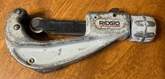 2 Ridgid (No. 15) 3/16 to 1-1/8 and (No. 151) 1/4 to 1-5/8 Tubing / Pipe Cutter