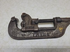 Vintage TRIMO No. 2 Heavy-Duty Drop Forged 1/4&Prime; to 2&Prime; Steel PIPE CUTTER USA MADE