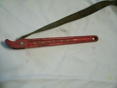 RIDGID TOOLS No. 2 PIPE STRAP WRENCH &ndash; MADE IN USA &ndash; RIDGE TOOL Co.