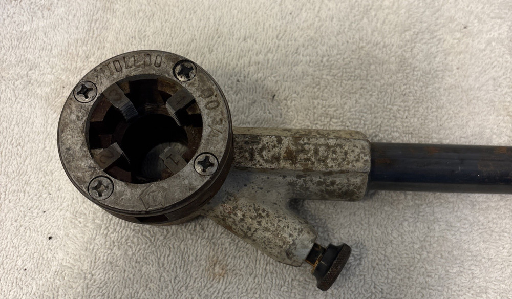 Toledo 00 Ratcheting Head Pipe Threader with Handle and Left Hand Thread 3/4 Die